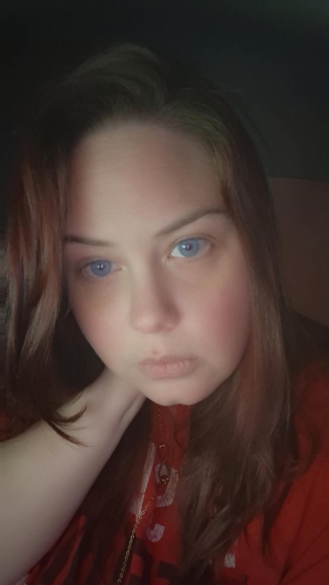 Valentines day is right around the corner and I'd love to offer a little something to show my appreciation to you all. I was thinking 5 minute custom vids for $25. You down? Dm me!