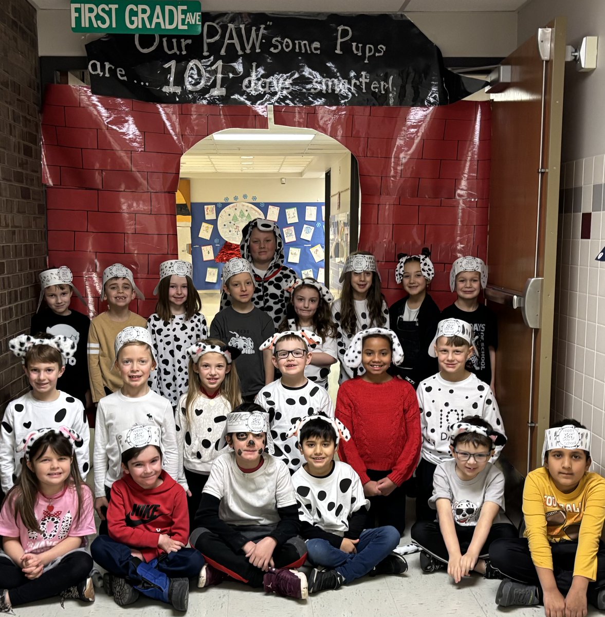 Koko Coyote tweet media