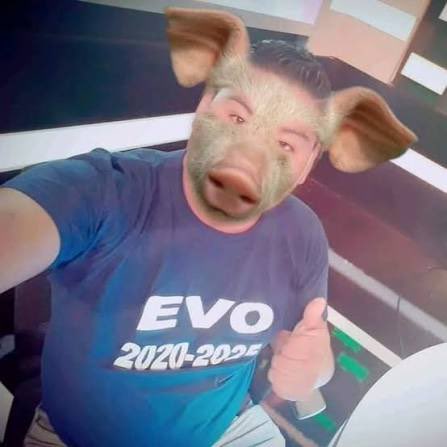 TioCatomemes's tweet photo. Reynaldo Ezequiel se declara el primer ‘therian’ en Bolivia, se identifica como cochi https://t.co/ygld9tVOoA