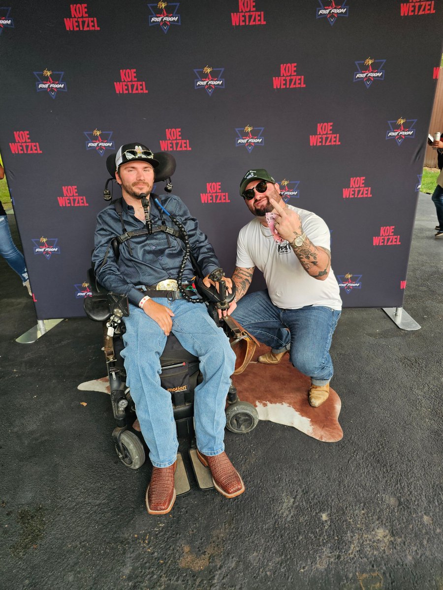 Alex Conley tweet media