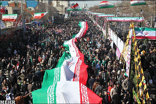 امام خامنه‌ای: 
هر سال بیست و دو بهمن، ملت ایران ضربه‌ای بر دشمنان وارد میکند و مثل بهمنی بر سر دشمنان و مخالفان فرود می‌آید. 

#الله_أكبر
#تا_انقلاب_مهدی