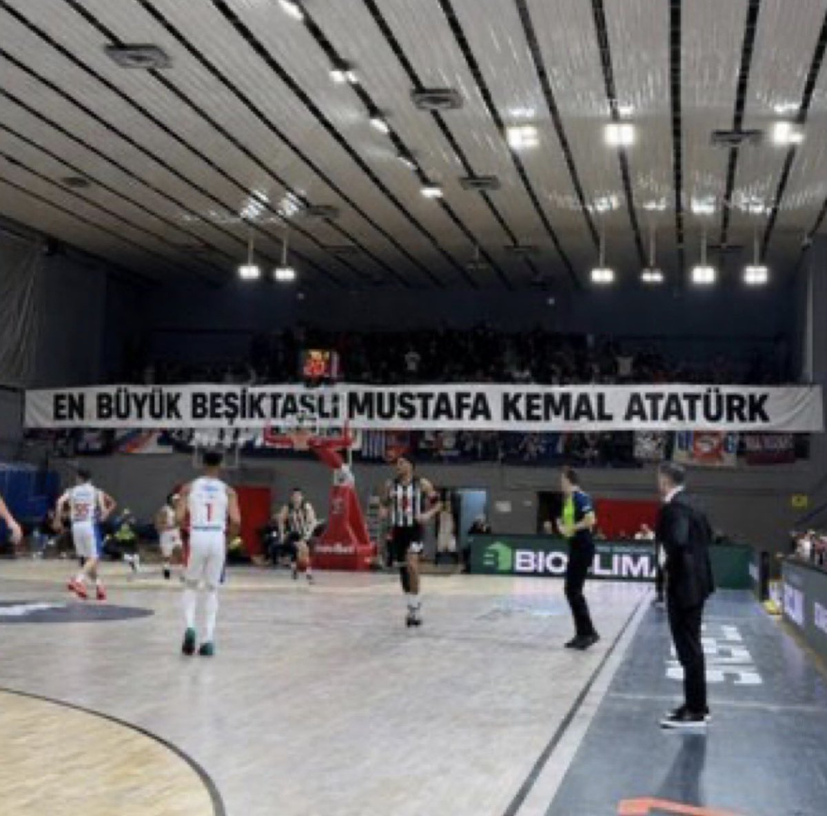 Gereken cevap verildi . Ne mutlu Türk’üm diyene 🙏🦅