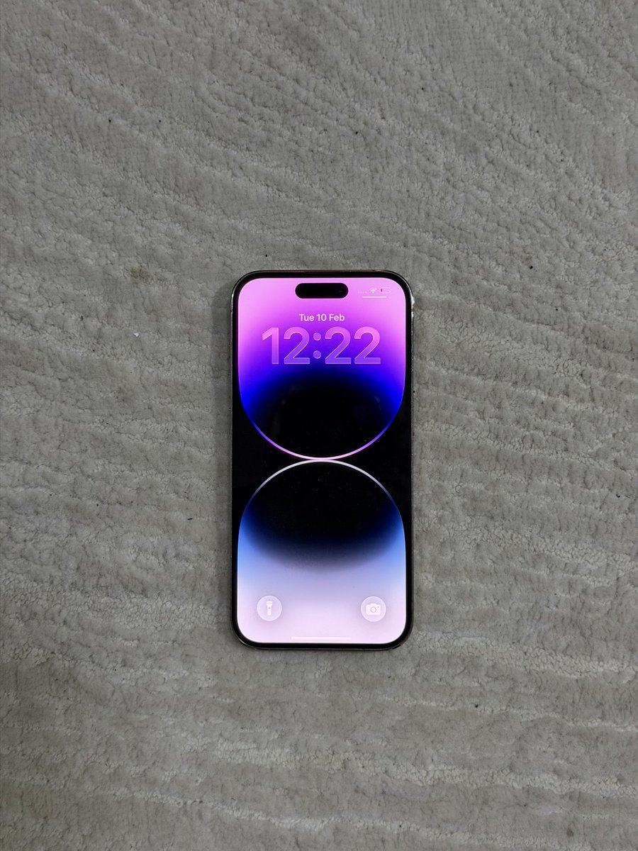 drightgadgets's tweet photo. Today’s deal 🔥🔥🔥🔥🔥

iPhone 📱 14 pro 256GB storage 

Super clean 🧼 0 scratch in perfect condition 

For;

🏷️ 680,000 Naira only 

Save 🧤 over 150,000 on this 

#drightdeals https://t.co/kAUAZ9fAYj