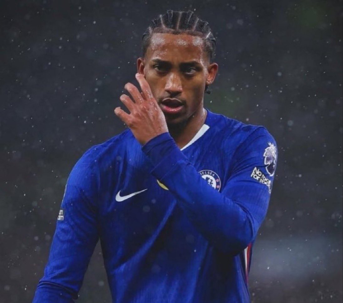 UTDTrey's tweet photo. This mf been cooking too hard since Rosenior arrived https://t.co/Ki4IJqYK7d