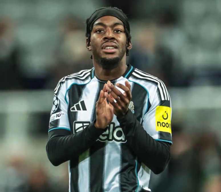 Elanga really showing his qualities tonight. The crossing of the ball is outstanding ❤️

Last few games he's really stood up and has been brilliant!

#NUFC