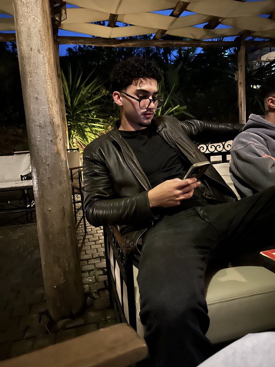 Marshall🦈 tweet media