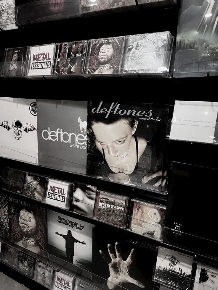 ໊ (@bitedesires) on Twitter photo 