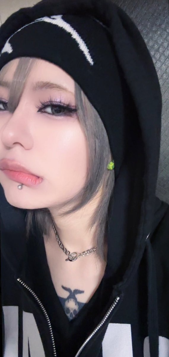 ufo_000's tweet photo. 👾 https://t.co/TkjdXkkg04