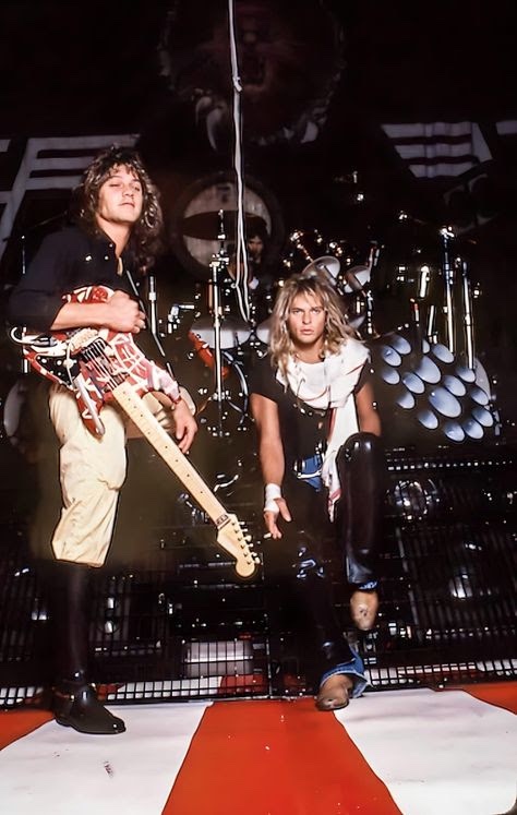 JS DEF LEPPARD FAN FOR LIFE (@jennifersi33633) on Twitter photo 