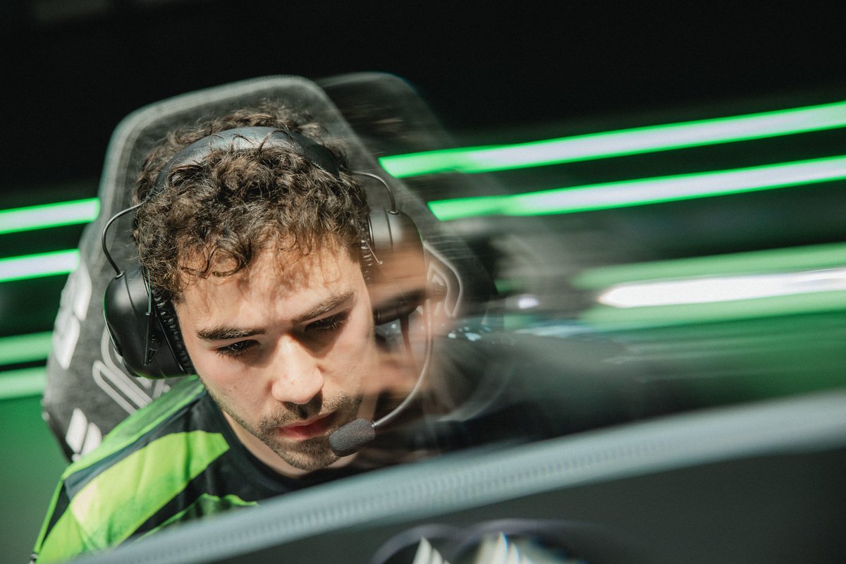 Shopify Rebellion League of Legends tweet media