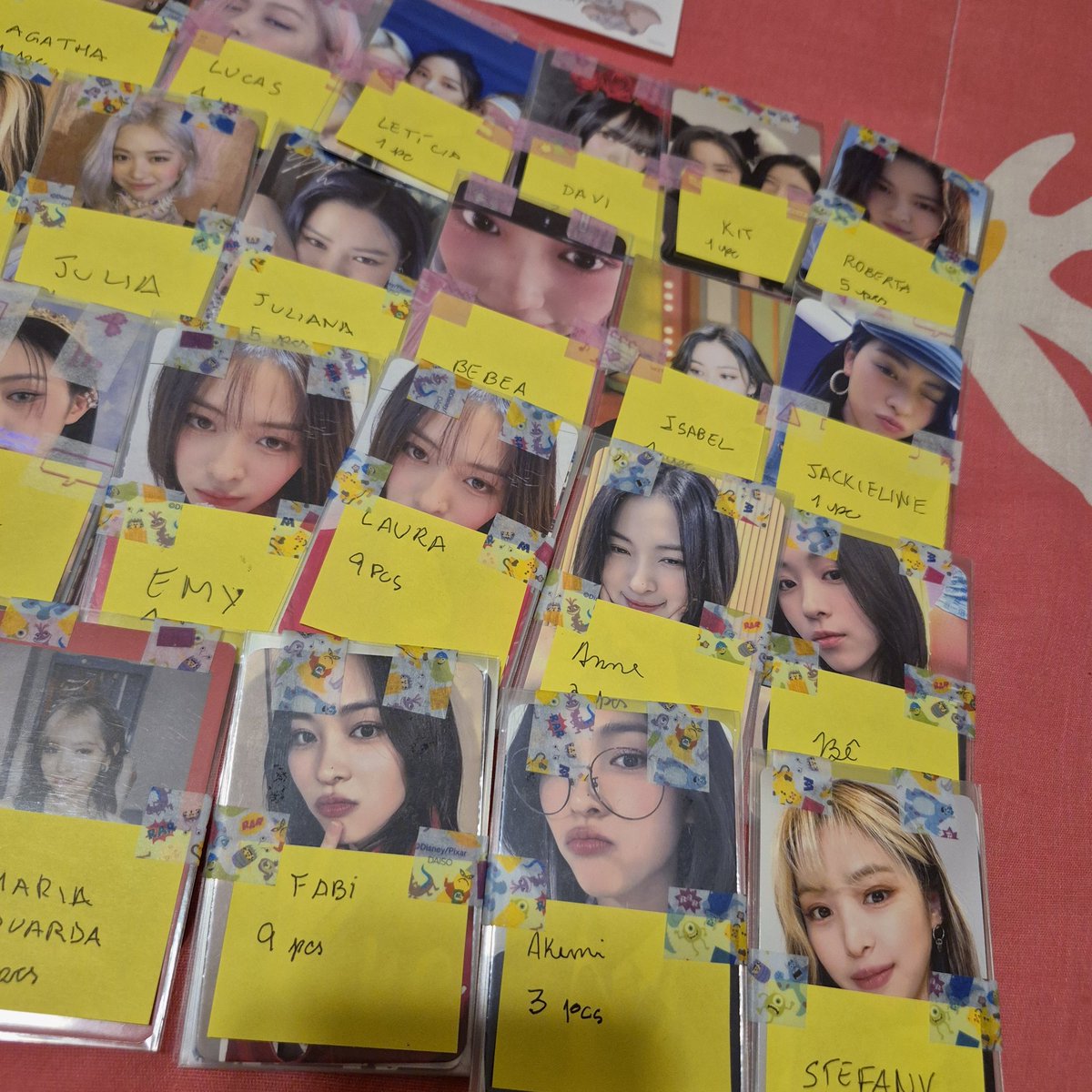 jacksonwinx_'s tweet photo. Feedback mega positivo para @woosangist pela venda desses photocards. A compra foi super tranquila, sempre mantendo a comunicação, ótima embalagem e já veio tudo separado por cada membro da ceg. Muito obgdaaa 🥰🧡🧡 https://t.co/kul8RR8rLh