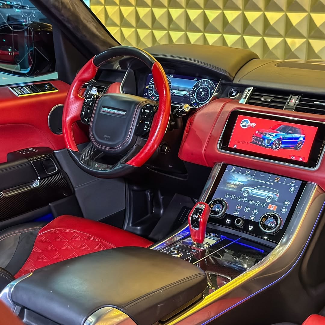 2019 RANGE ROVER SPORT SVR ❤️❤️