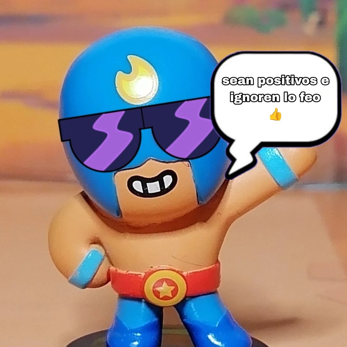 he visto que el fandom está peleando por el humor pero algo que vi es que son más los que rechazan esos memes que quienes lo defienden,aprendí que para disfrutar este fandom hay que ignorar la basura y valorar lo increíble que tenemos. ¡No dejemos que estupideces opaquen el arte!