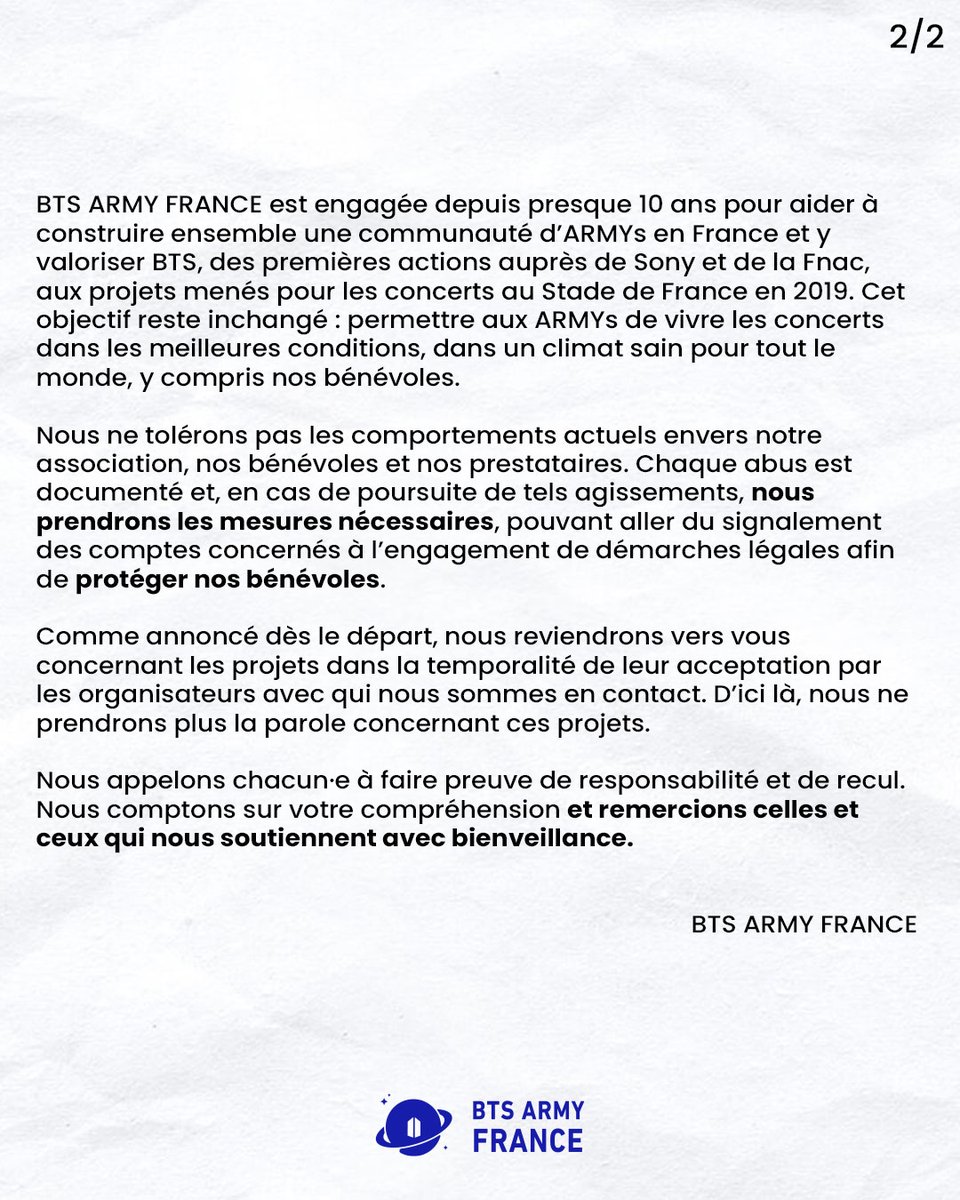 ARMYFRANCE_'s tweet image. [COMMUNIQUÉ] 

Bonjour à toutes et à tous,

Depuis l'annonce des projets à financement liés aux concerts de BTS à Paris, nous subissons une vague de harcèlement.

Merci de lire attentivement ce communiqué.