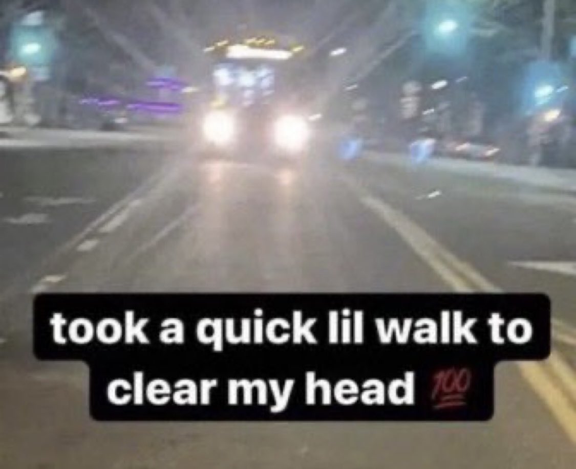 #ironlungspoilers
- 
-
-
-
-
just saw someone say that simon only told ava his actual name but she died so no one will know him or his real name..