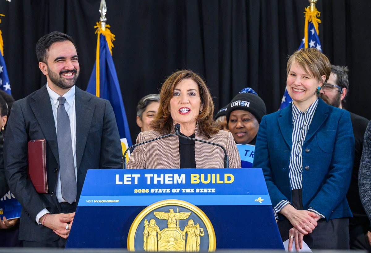 Governor Kathy Hochul tweet media