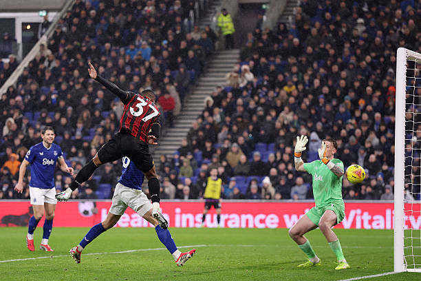 Futbol de Inglaterra tweet media