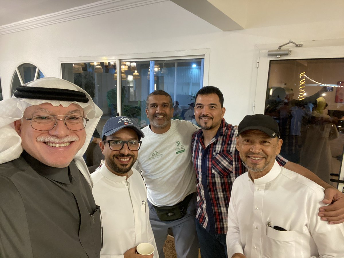omarbaoom's tweet photo. شعبنة فريق دراج جدة 
جريًا على العادة السنوية، أقام فريق دراج جدة اللقاء السنوي والشعبنة لأعضاء الفريق ليوم الثلاثاء الموافق الثاني والعشرون من شهر شعبان لعام ١٤٤٧هـ، 
وذلك في أجواء يسودها الود والأخوة والمحبة، حيث كان اللقاء فرصة جميلة لتجديد الروابط وتعزيز روح الفريق بين أعضائه https://t.co/YBHmkrMH4O