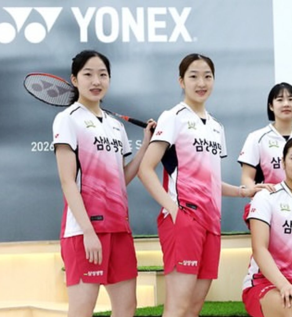 llASYll's tweet image. 아 ㅈㅉ 똑같이 생김 ㅋㅋㅋㅋㅋㅋㅋㅋㅋㅋㅌㅌㅋㅋㅌㅌㅋㅋㅋㅋㅌㅌㅋㅋㅋㅋㅌㅋㅋㅋㅋㅋㅋㅋㅋㅋㅋㅌㅋㅋㅋㅋㅋㅋㅌㅌ 귀여움이 두배다 ㅜㅜ