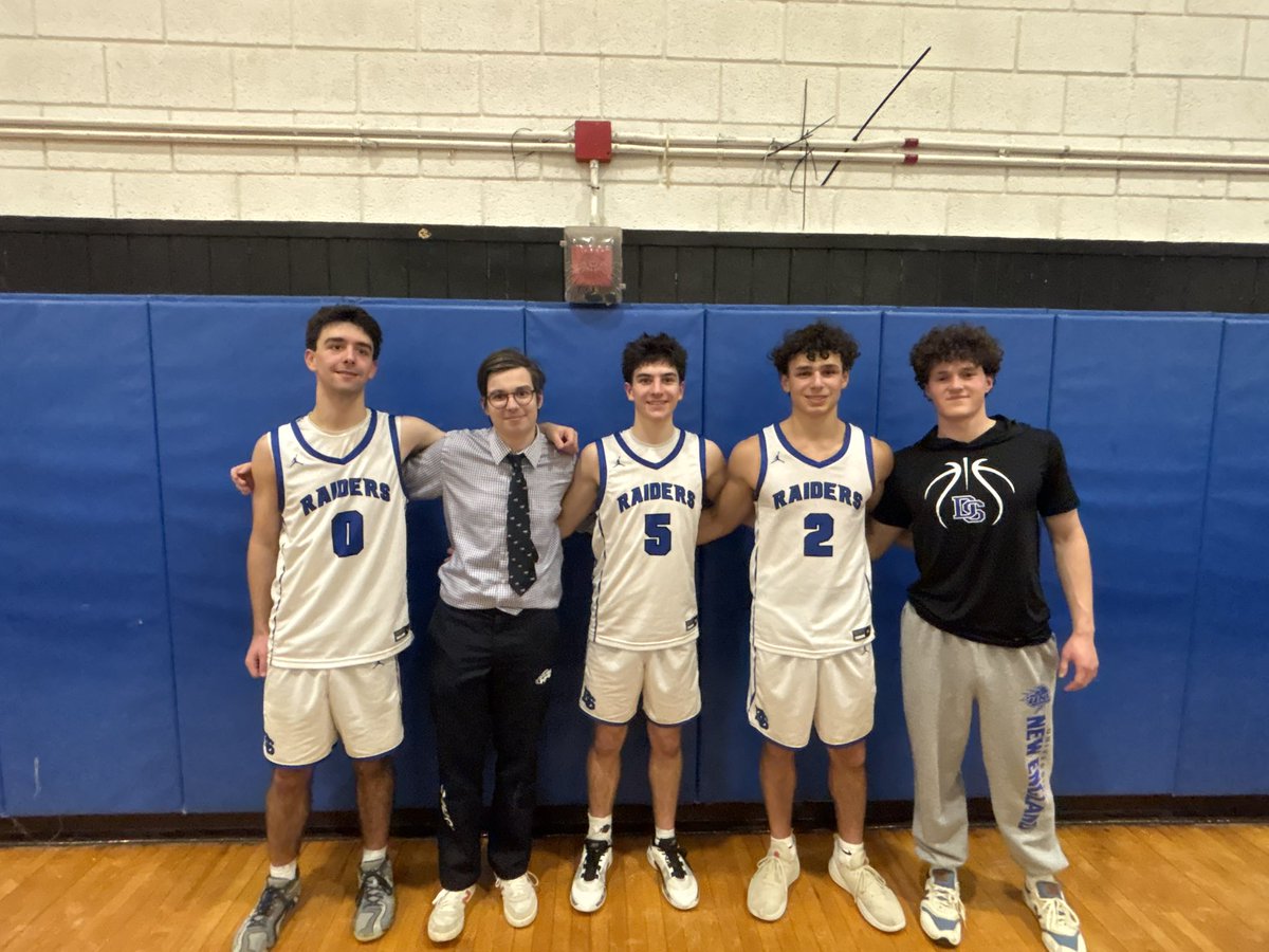 DS Hoops tweet media