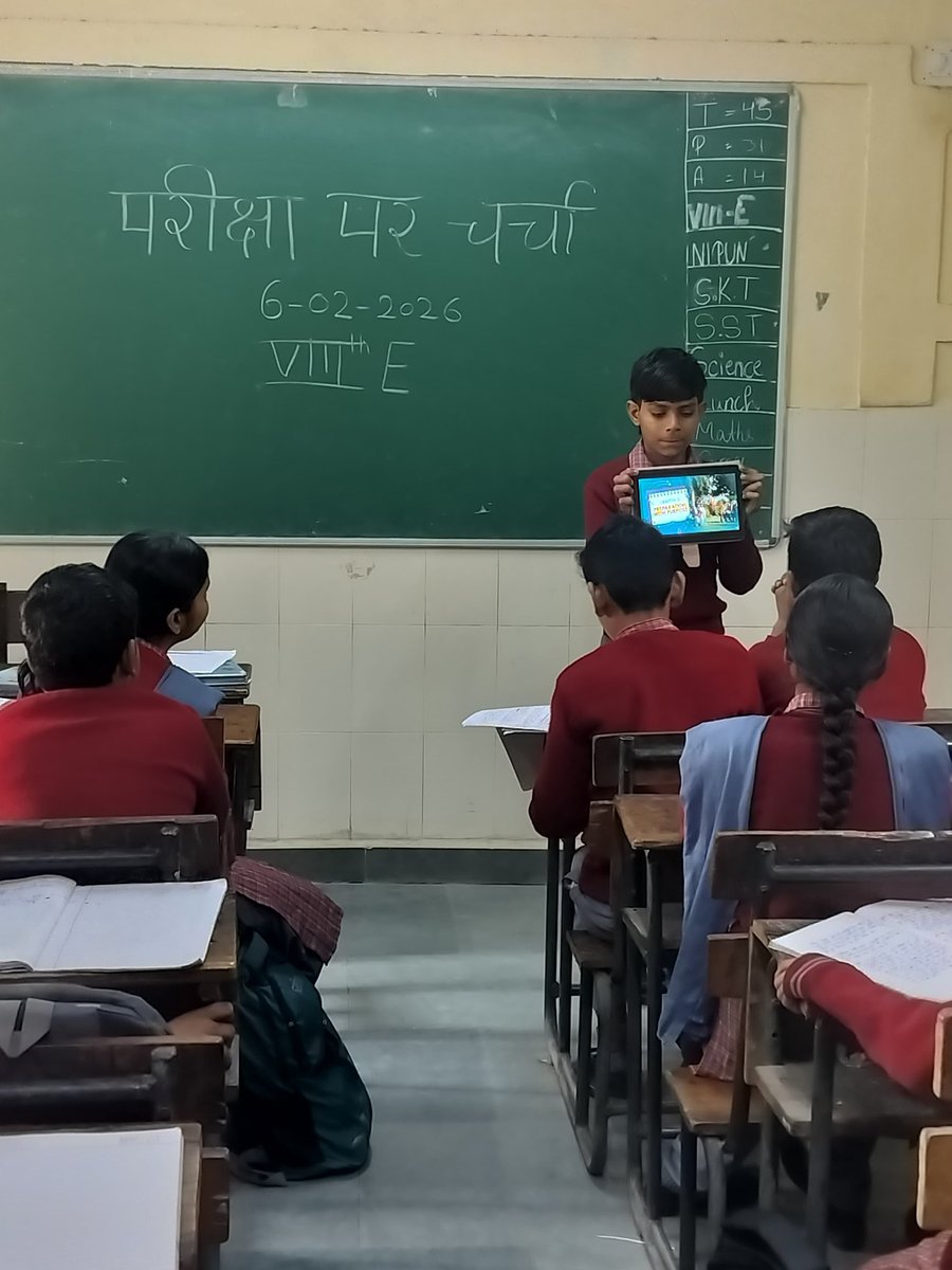 BamnoliS's tweet photo. #ParikshaPeCharcha2026! 🖋️ Moving from pressure to pleasure with PM @narendramodi’s invaluable advice for our students. 🌟 https://t.co/WEG5vM55n2