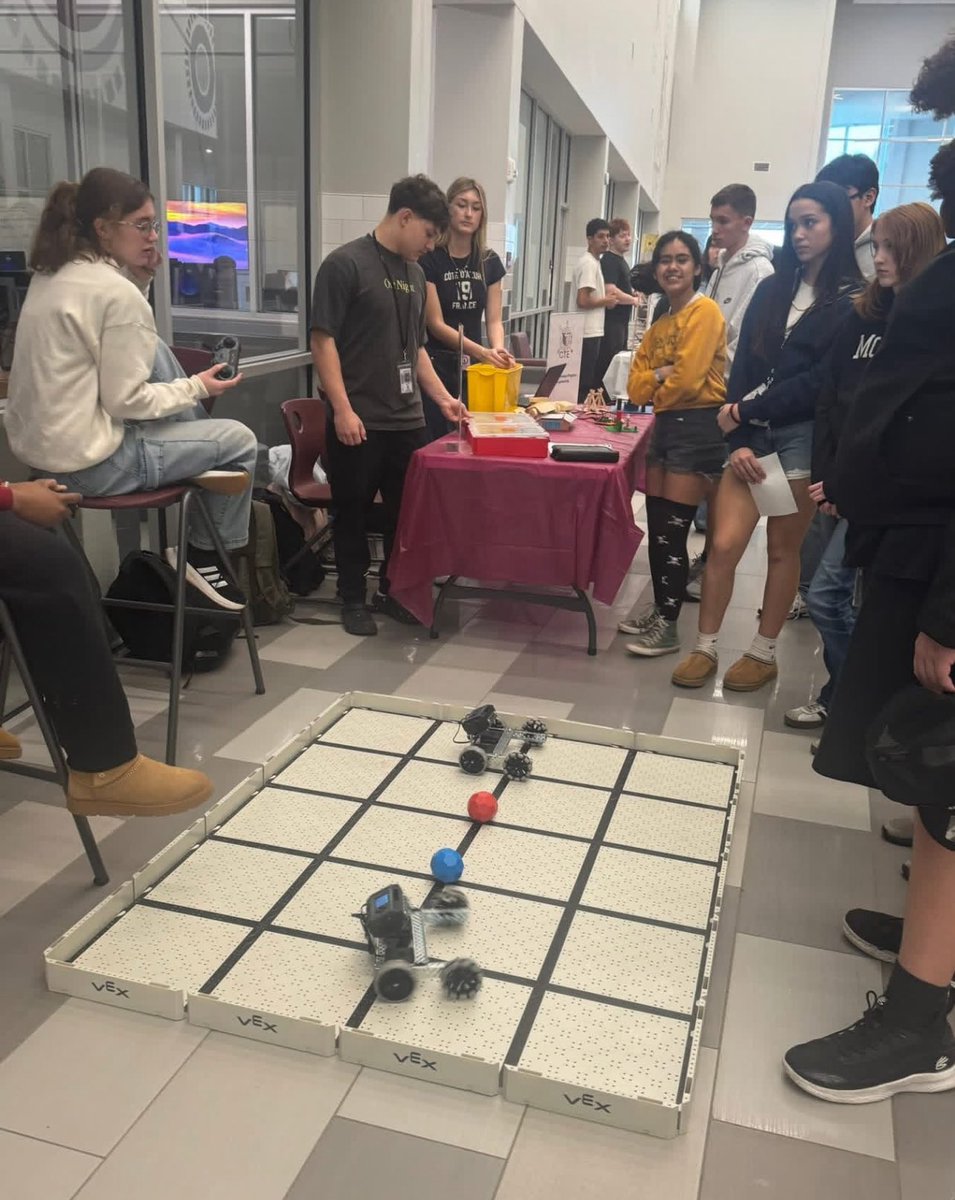 MrMaxSmith1's tweet image. Thank you to Sherman HS for the warm welcoming and hospitality shown to Sherman MS  today. The entire event was run perfectly, and the school spirit was exceptional. #SMS #OneTeam #OnePurpose