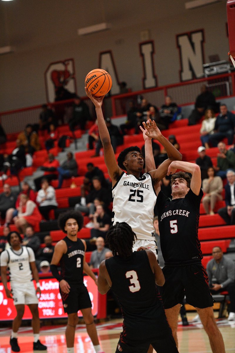 Go Red Elephants tweet media