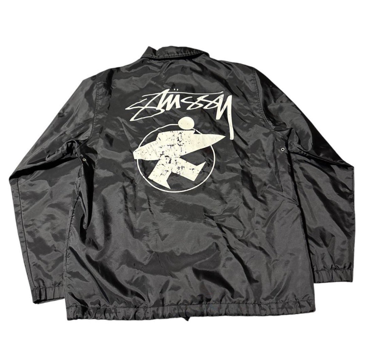 stussyのサーフマンのコーチジャケット そこまで古い物ではないらしい