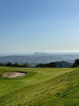 BackOnTrackDUI's tweet photo. Wouldn’t be a long weekend without some Golf ⛳️Fore!🏌🏼 https://t.co/3TQJG9UUqb