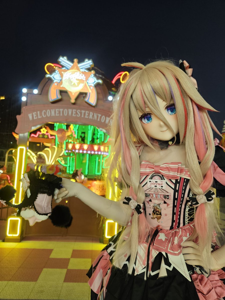 lhsslhss's tweet photo. Welcome to the circus!
#kigurumi https://t.co/R64dDHXjT6
