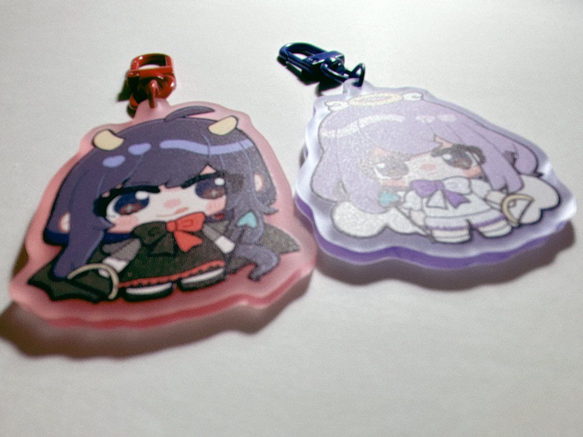 アクリルの板が出来たわよォ〜〜〜ン♡♡♡♡見てえ〜〜ン♡♡♡♡♡見てくれてありがとう ふちの色も超キレイです