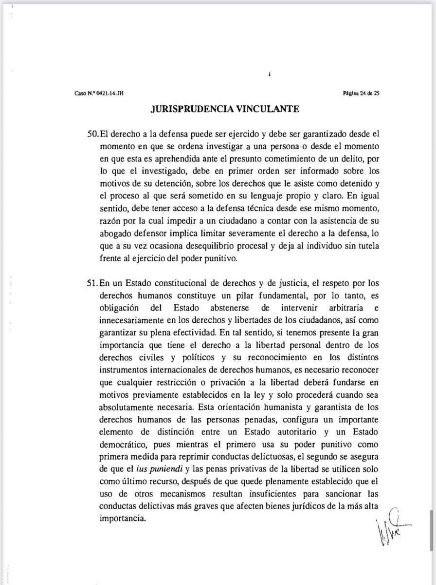 amontenegrito's tweet image. ¿Era exigible que, desde el instante mismo de su aprehensión y antes de la audiencia, el alcalde de Guayaquil fuera informado de manera clara, concreta y comprensible sobre el fundamento fáctico y jurídico de su detención —incluyendo la autoridad que la ordena, el proceso al que…