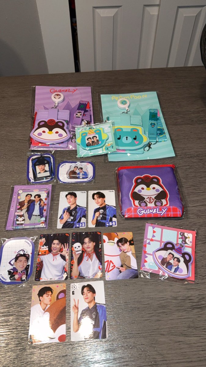 Guinzly and JossGawin Merch arrived along with some PermPoon and