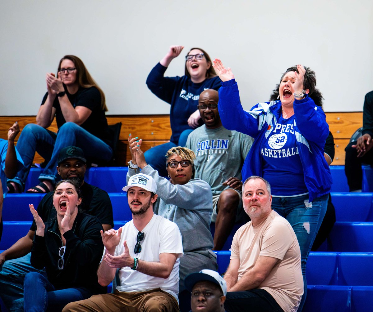CollinAlumni's tweet photo. Still smiling thinking about these great memories from our last Collin College Alumni Basketball Day. Ready to relive it again? Come back to the court on Feb 21!

📣 Register here: https://t.co/NacJobggIA https://t.co/iMRuIH9Szi