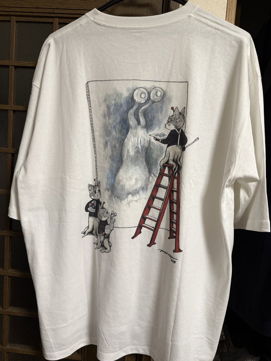 仕事帰りにグラニフにウルトラマン×ヒグチユウコ コラボの服を買いに