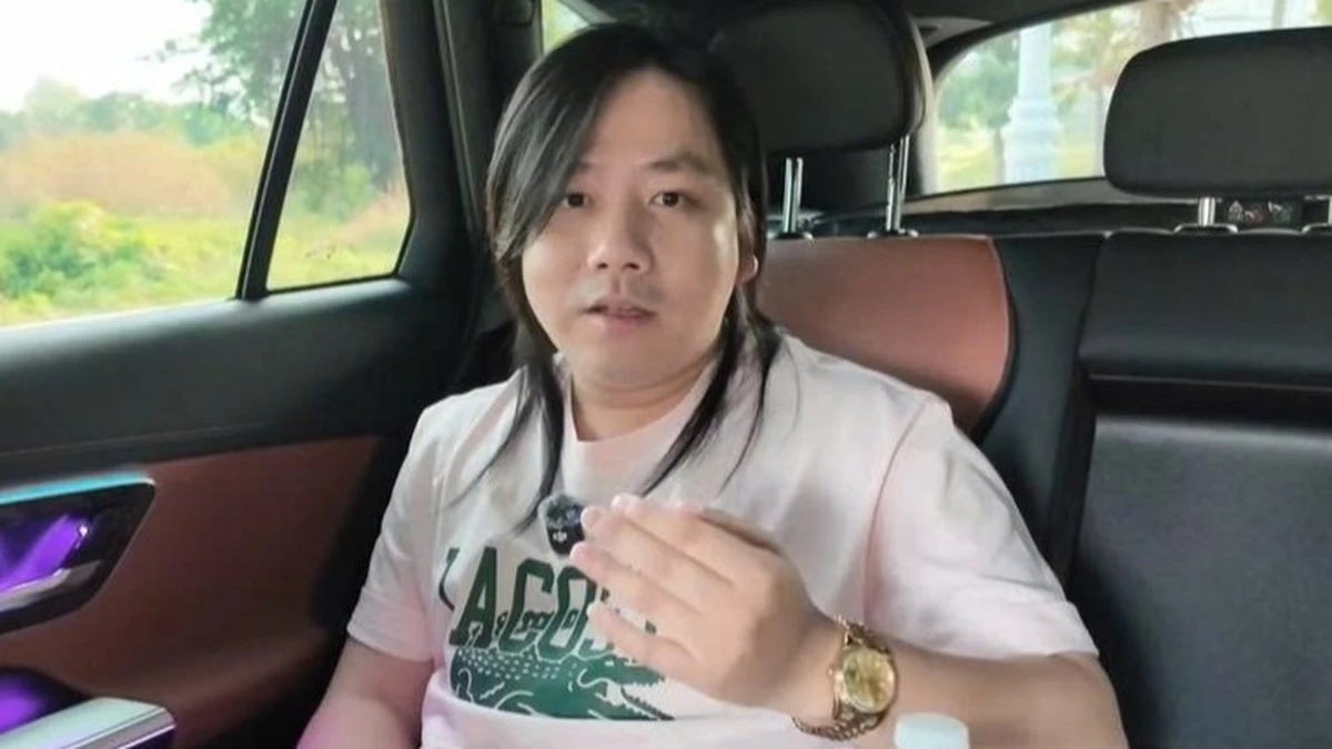 YouTuber giàu nhất việt nam vừa thông báo phá sản do đầu tư thua lỗ 

Anh em có đoán được ảnh đầu từ gì khum 👀