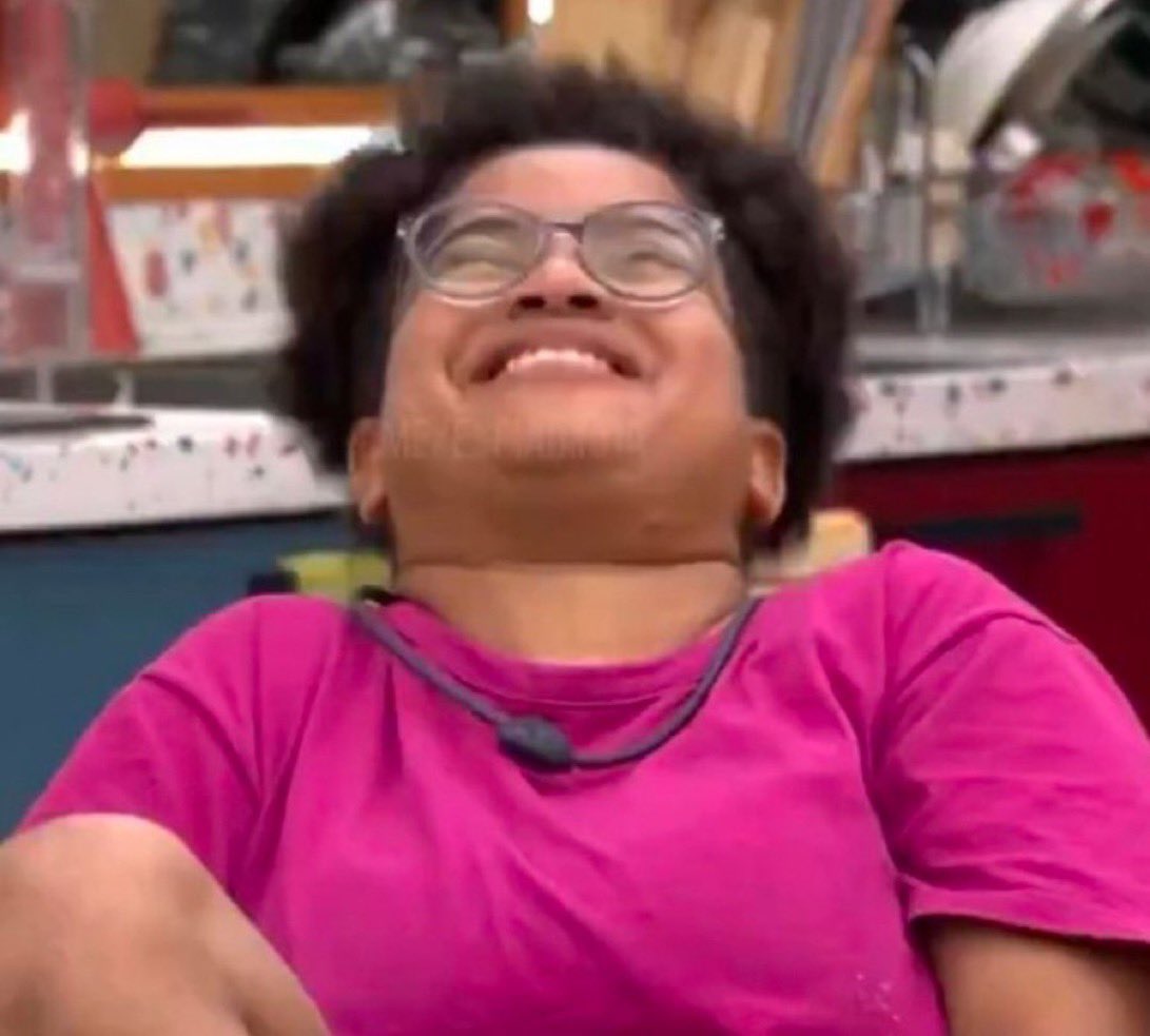 Bru_uxa's tweet image. Eu amo demais o @rafaelportugal 

#CatBBB É BOM DEMAIS KKKKKKKKKKKK #ForaSarah #BBB26