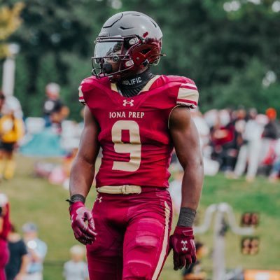 Iona Prep Football tweet media