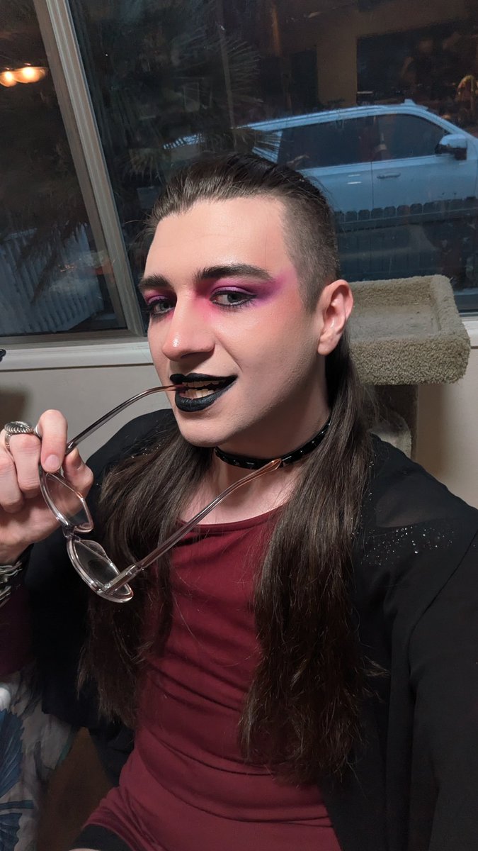 ⚛️ Sissylicious Alice Crystal 💜 tweet media