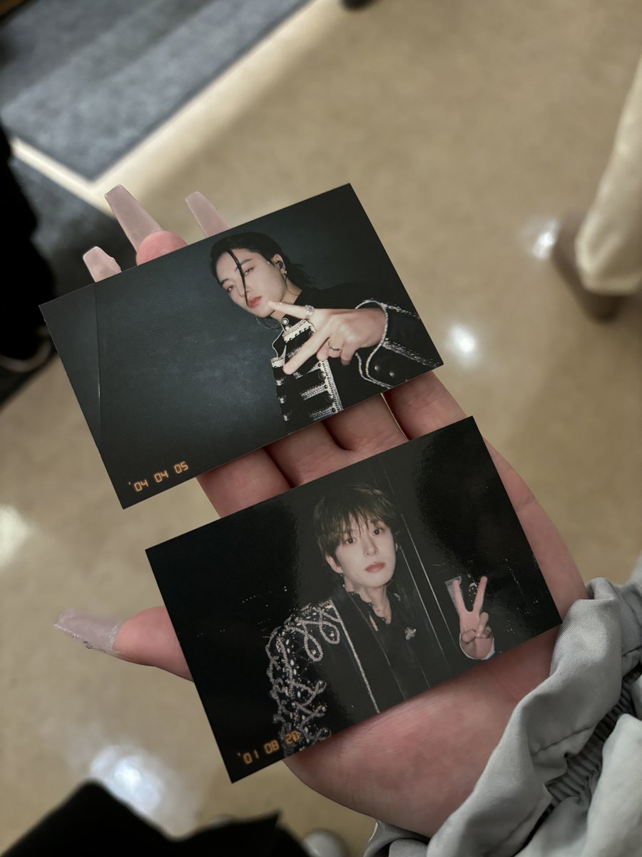 lwo0py_'s tweet photo. treasure 交換

譲   画像のもの
求   アサヒ→ヨシ
       ハルト→ジョンファン

本日京セラで交換希望です！
お気軽にお声掛けください🍀 https://t.co/U4UNR7G50k