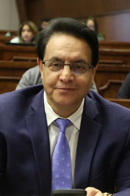 GRACIAS CAMPEÓN EN DONDE ESTÉS,LOS TIENES COGIDOS D LOS HUEVOS A TODOS ESOS DELINCUENTES HIJOS D PU7∆$, PRONTO CAERÁ ESE N∆R₡0 Q TODOS SABEMOS LO Q TE MANDO A HACER Y EN LA DESGRACIA EN Q CONVIRTIÓ ESTE PAÍS D PAZ EN UN PAÍS DE MUERTE COMO TODO LO Q ESE ENGENDRO DE CORREA TOCA