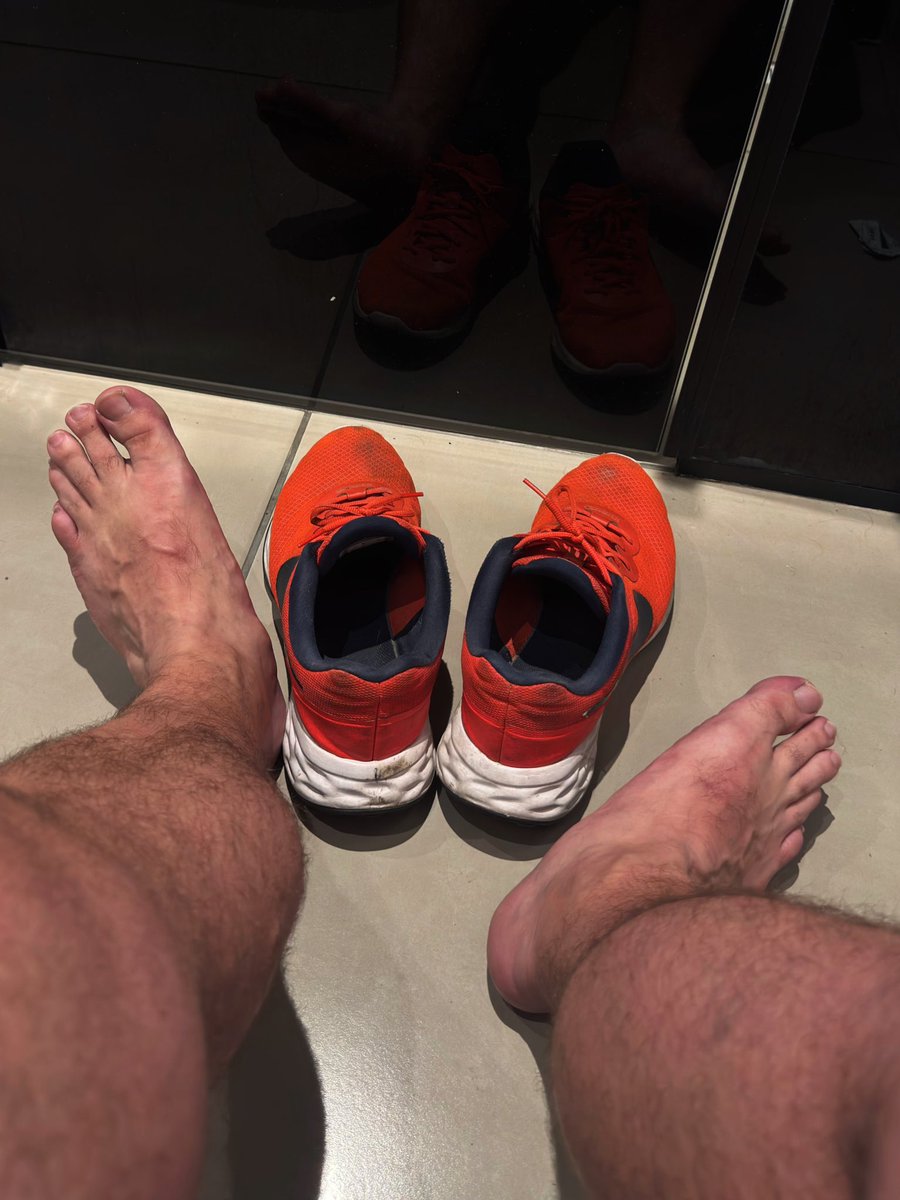 aquarianbob's tweet photo. Pós treino 🔥 https://t.co/dxn0MfPVgQ