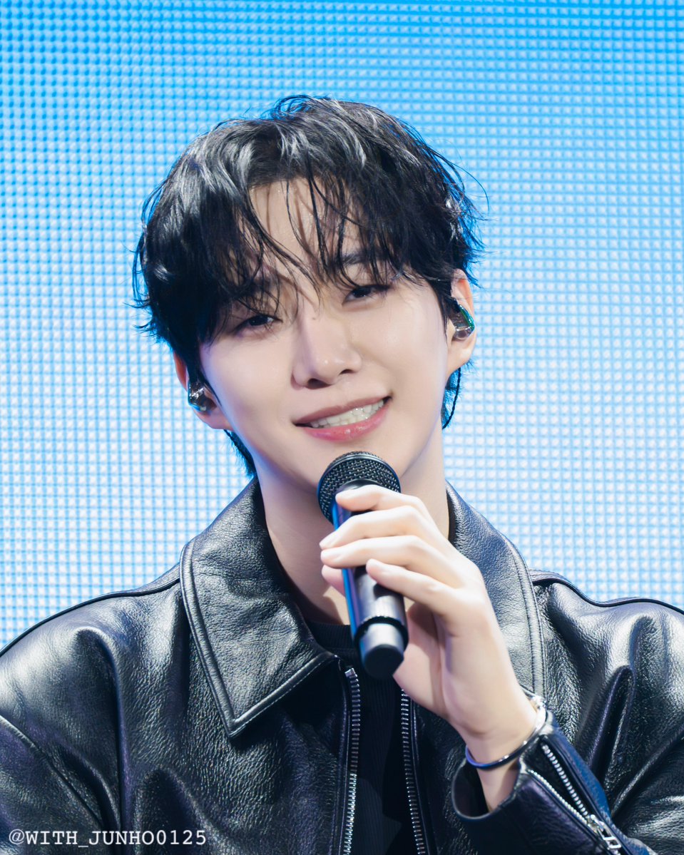 반짝반짝✨️

260124 LEE JUNHO FAN MEETING <STUNNING US >
DAY 1
#이준호 #LEEJUNHO
#STUNNINGUS
#O3Collective