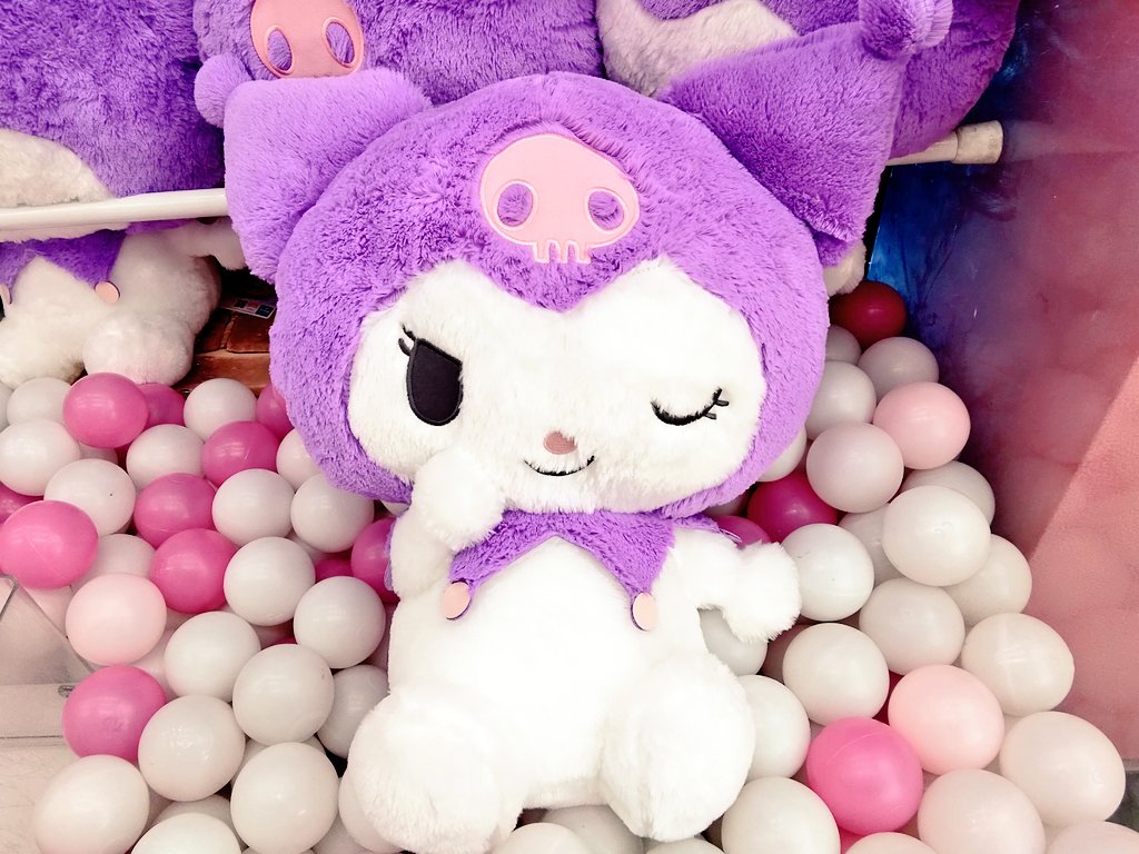プライズ】本日新入荷！ 『#クロミ 超超BIGぬいぐるみ～おすまし
