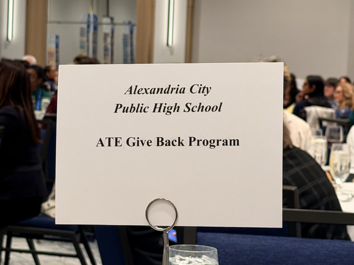 Michael Burch tweet media