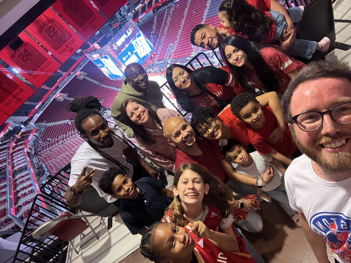 Memorial Elementary tweet media