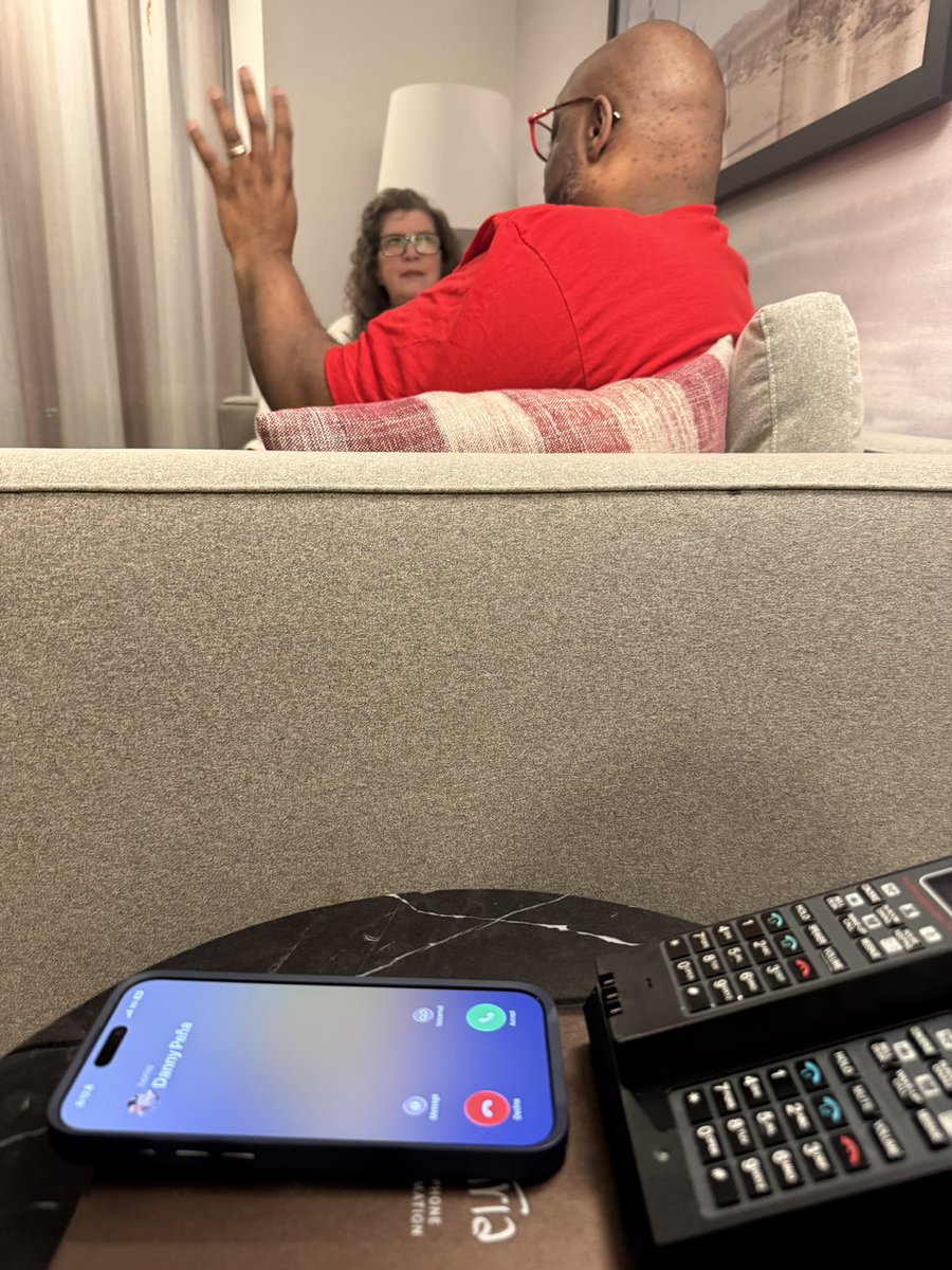 Robert Brown tweet media