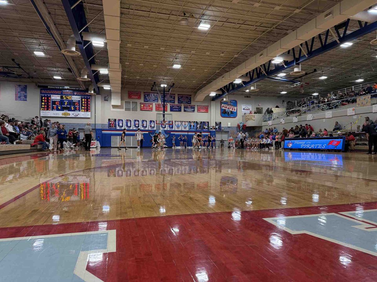 claxonsports's tweet image. Tuesday Night Scoreboard

Ridgewood - 41
Garaway – 44

John Glenn – 74
River View – 55

Coshocton – 61
Meadowbrook – 47

T.C.C. – 47
Newcomerstown – 70

More coverage at claxonsports.com

@EastDistrictAB 
@inter_valley