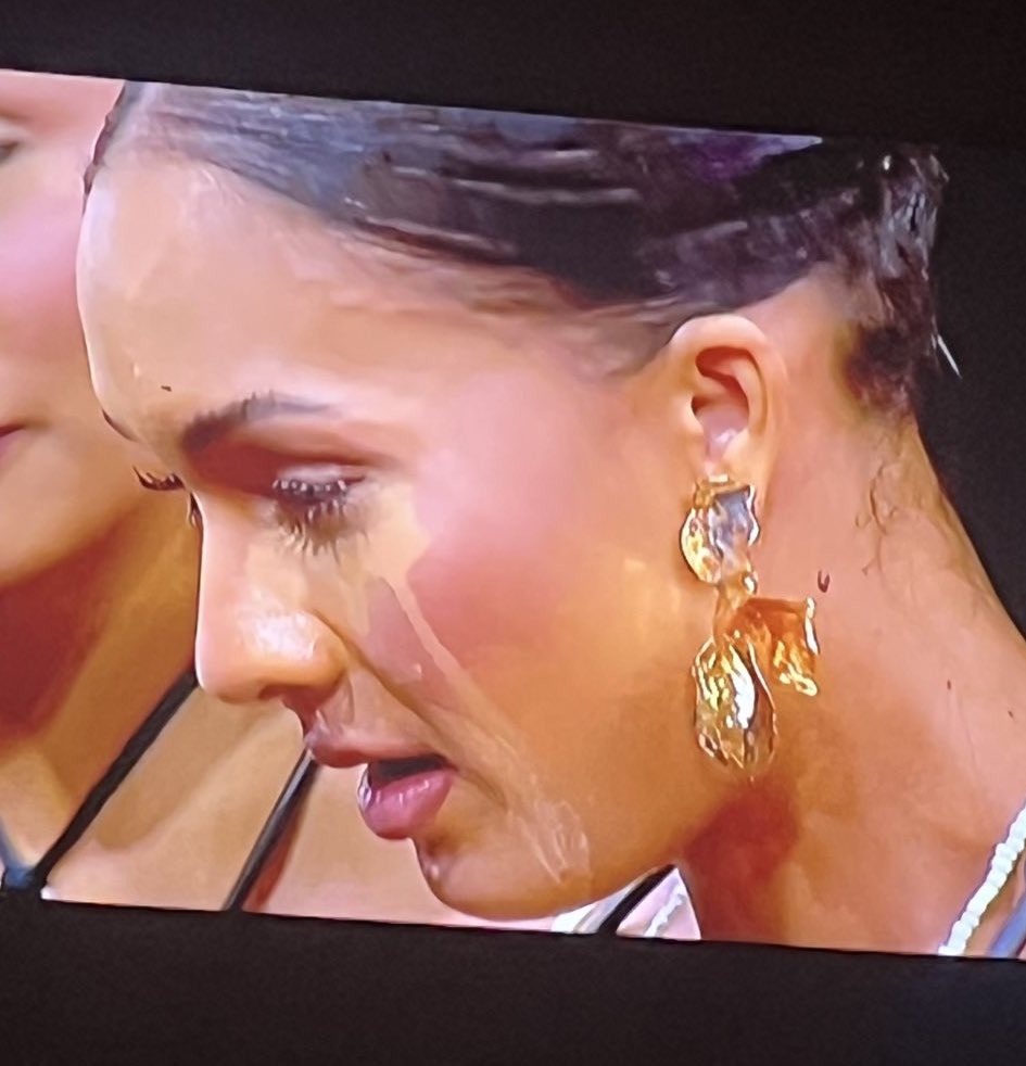 volpato_regina's tweet image. A única certeza: não é Boca Rosa!