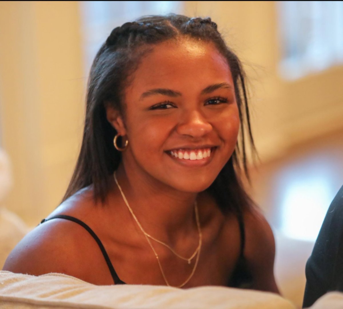 Annette Miller tweet media